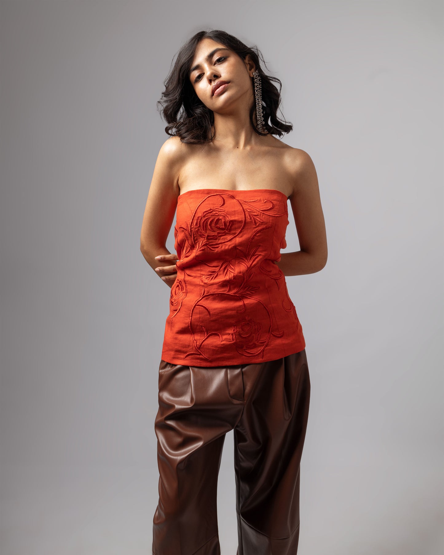ROSETTE LINEN EMBROIDERED CORSET