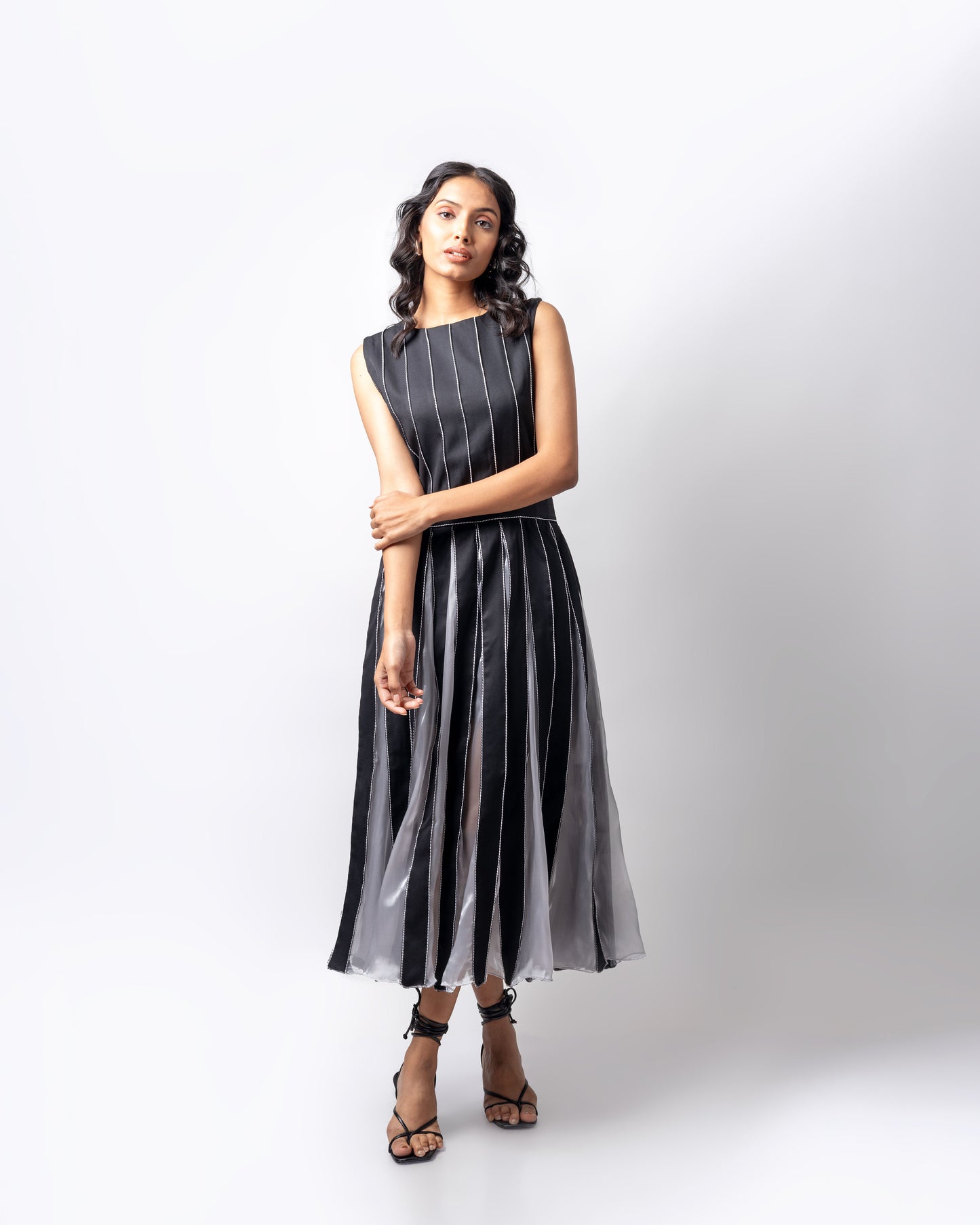 SIYAH MIDI DRESS