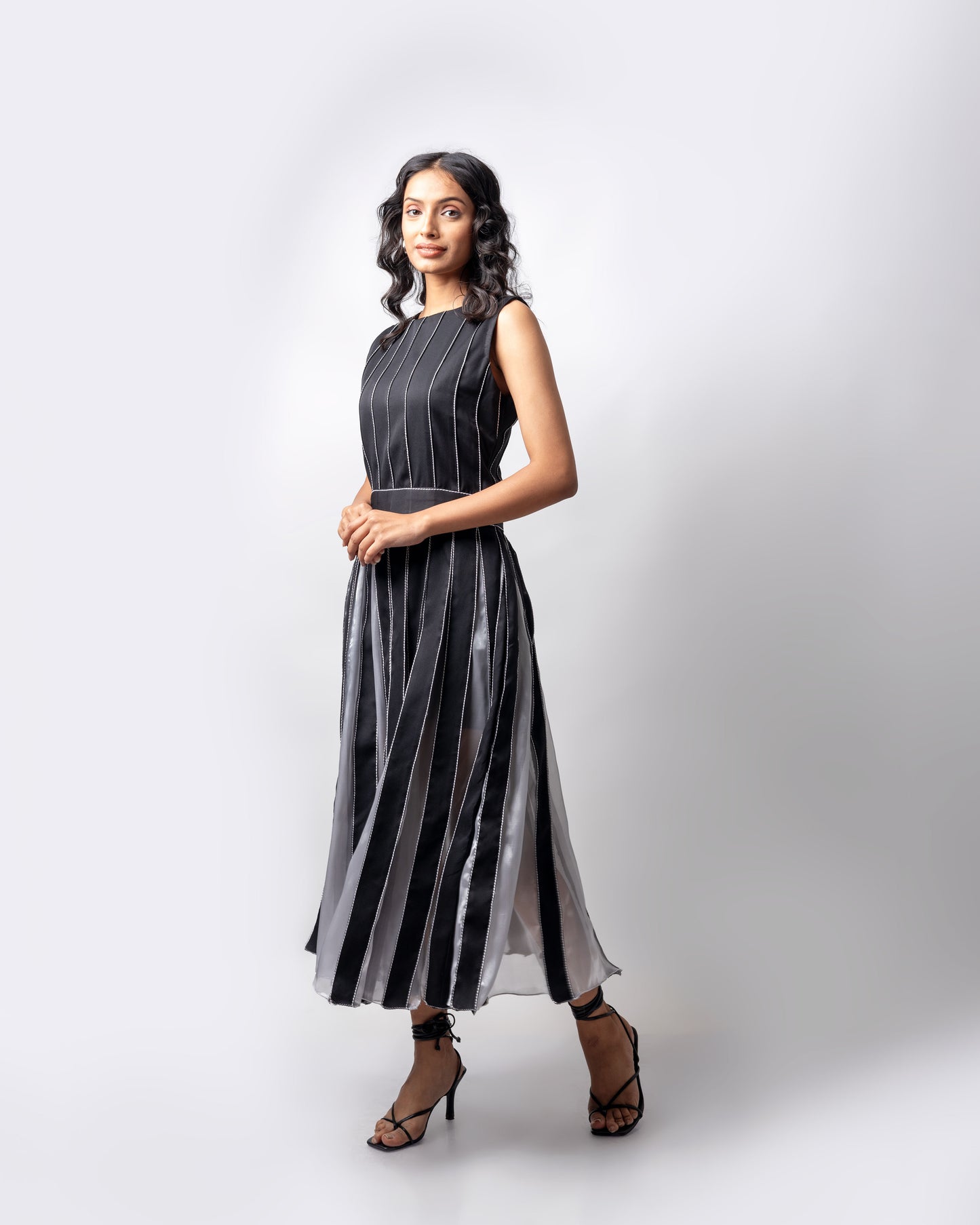 SIYAH MIDI DRESS