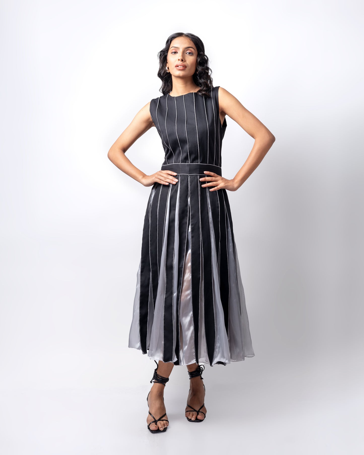 SIYAH MIDI DRESS